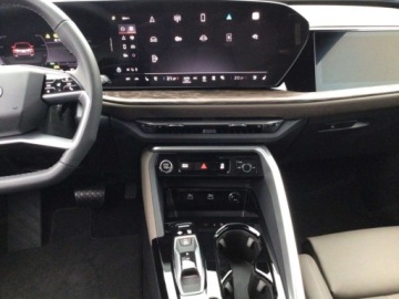 Audi Q5 II SUV Facelifting 2.0 40 TFSI MHEV 204KM 2026 AUDI Q5 TFSI quattro S line Suv 2.0 (204KM) 2026, zdjęcie 10