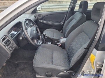 Toyota Avensis I Sedan 1.8 129KM 2001 Toyota Avensis 1.8i Bardzo ladna Bezwypadkowa 1.8 Benzyna 129KM, zdjęcie 10