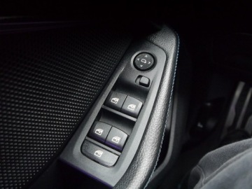 BMW Seria 1 F40 2021 BMW 118 M pakiet Salon PL stan idealny Gwarancja, zdjęcie 39