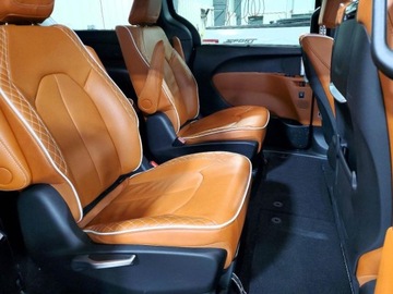 Chrysler Pacifica II 2025 Chrysler Pacifica Pinnacle 2025 3.6 Benzyna 287KM, zdjęcie 11