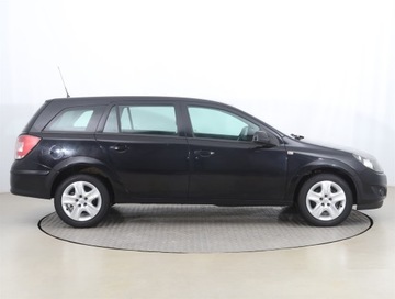 Opel Astra J Sports Tourer 1.7 CDTI ECOTEC 110KM 2011 Opel Astra 1.7 CDTI, Salon Polska, Serwis ASO, zdjęcie 5