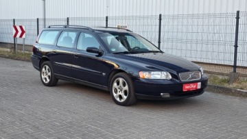 Volvo V70 II 2.4 140KM 2005 Volvo V70 2,4 BENZYNA NIEZNISZCZALNY SZWEDZKI LOS 2.4 Benzyna 140KM, zdjęcie 2