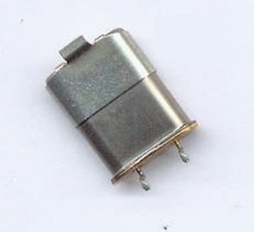 Kwarc rezonator kwarcowy 12,352 MHz używany *