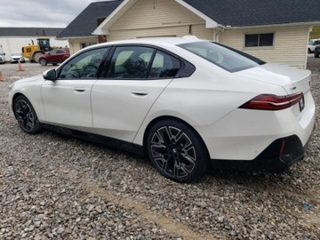 BMW Seria 5 G90-91 2024 BMW Seria 5 530 XI 2024 2.0l 2.0 Benzyna 255KM, zdjęcie 1