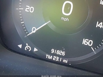 Volvo XC40 Crossover 2.0 T5 247KM 2020 Volvo XC 40 T5 Momentum 2020 2.0l 2.0 Benzyna 248KM, zdjęcie 10