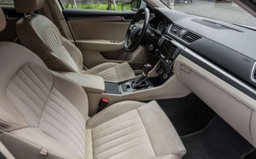 Skoda Superb III Kombi 2.0 TSI 220KM 2016 Skoda Superb 2.0B 220Ps Automat Navi Ledy Bixenon ZADBANA Salon Polska 2.0, zdjęcie 7