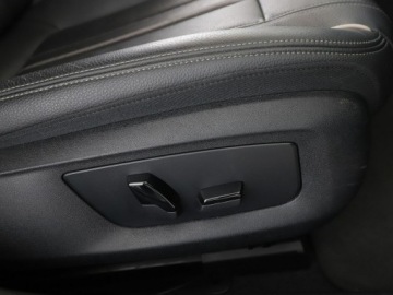 BMW Seria 5 G30-G31 Touring Plug-In 2.0 520e 204KM 2021 BMW 520 FV23% PHEV full LED automat skóra navi, zdjęcie 39