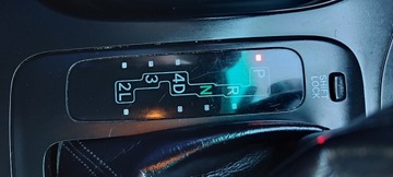 Toyota Land Cruiser IV 2006 Toyota Land Cruiser 3.0d4d napedy dvd w podsufitce zabezpieczon antykorozy, zdjęcie 18