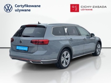 Volkswagen Passat B8 Variant Facelifting 2.0 TDI SCR 200KM 2022 Volkswagen Passat ALLTRACK TDI 200KM DSG FVAT23 Kamera Cofania MATRIX, zdjęcie 4