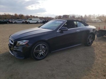 Mercedes Klasa E W213 2018 Mercedes-Benz Klasa E 2018, 3.0L, 4x4, od ubezpieczalni 3.0 Benzyna 329KM, zdjęcie 5