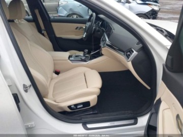 BMW Seria 3 G20-G21 2022 BMW Seria 3 330i xDrive 2022 2.0 Benzyna 255KM, zdjęcie 9