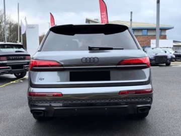 Audi Q7 II 2025 AUDI Q7 60 TFSI e quattro S Line Suv 3.0 (490KM) 2025, zdjęcie 1