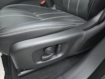 Land Rover Range Rover Velar SUV 2.0 204KM 2021 Velar 2.0 D200 mHEV SE, zdjęcie 12