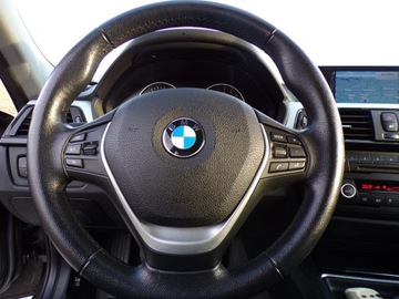BMW Seria 3 F30-F31-F34 Touring 2.0 318d 143KM 2014 BMW Seria 3 F30/F31 4X4 xdrive możli.zamiana, zdjęcie 19
