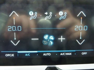 Peugeot 3008 II Crossover Facelifting  1.5 BlueHDi 130KM 2022 Peugeot 3008 GT*1.5 Hdi, zdjęcie 22