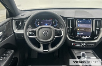 Volvo XC60 II Crossover Plug-In Facelifting 2.0 T8 455KM 2023 Volvo XC 60 T8 Plug-In 310 + 145 KM AWD Ultimate D, zdjęcie 10