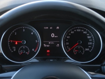 Volkswagen Touran III 2.0 TDI 150KM 2018 VW Touran 2.0 TDI, Navi, Klima, Klimatronic, zdjęcie 10