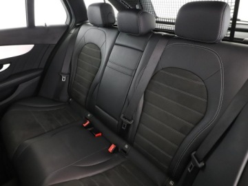 Mercedes Klasa C W205 Kombi Facelifting HYBRYDA 2.0 300 de 306KM 2020 Mercedes C 300 FV23% PHEV multi beam LED, zdjęcie 16