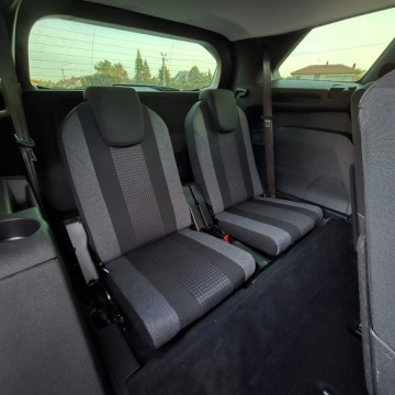 Peugeot 5008 II Crossover Facelifting 1.2 PureTech 130KM 2021 Peugeot 5008 II 1.2 Benzyna 130KM 7 foteli, Serwis, zdjęcie 19