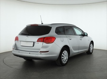Opel Astra J Sports Tourer 1.7 CDTI ECOTEC 110KM 2012 Opel Astra 1.7 CDTI, Salon Polska, Serwis ASO, zdjęcie 4