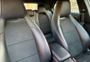 Mercedes Klasa A W176 Hatchback 5d Facelifting 180 122KM 2016 Mercedes-Benz Klasa A Mercedes-Benz Klasa A 180 7G-DCT AMG Line 1.6 Benzyna, zdjęcie 22