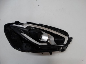 LAMPA PRAWY PRZÓD MERCEDES CLA W118