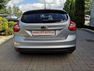 Ford Focus III Hatchback 5d 1.6 Duratorq TDCi DPF 115KM 2013 Ford Focus 1.6 TDCI 115KM Klimatronik Navi ALU, zdjęcie 5