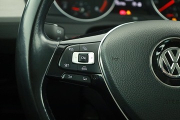 Volkswagen Passat B8 Limousine 2.0 TDI BlueMotion Technology 150KM 2017 VW Passat 2.0 TDI, Salon Polska, Klima, zdjęcie 17