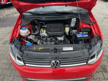 Volkswagen Polo V Hatchback 3d Facelifting 1.0 75KM 2014 Volkswagen Polo Comfortline Klimatyzacja, zdjęcie 10
