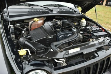 Jeep Cherokee III 2.4 i 16V 147KM 2004 Jeep Cherokee KJ 2.4 GAZ XII.2004r. SALON 4x4, zdjęcie 29