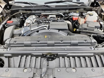  GMC Sierra K2500 Denali 2024 6.6l 6.6 Diesel 401KM, zdjęcie 6