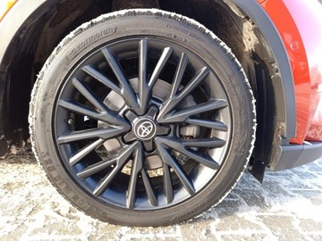 Toyota C-HR I Crossover Facelifting 2.0 Hybrid Dynamic Force 184KM 2020 Toyota C-HR 2.0 Hybrid Selection Toyota C-HR 2.0, zdjęcie 10