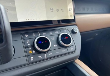 Land Rover Defender IV (L663) 2026 Land Rover Defender Defender MY26 5.0P V8 425 PS AWD Auto X-Dynamic HSE 110, zdjęcie 12