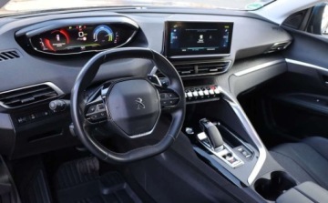 Peugeot 3008 II Plug-In Hybrid Facelifting 1.6 HYBRID 225KM 2021 Peugeot 3008 Peugeot 3008 225 e-EAT8 Allure Pack 1.6 Hybryda Plug-in 225KM, zdjęcie 21