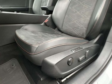 Seat Leon IV Sportstourer 1.5 eTSI (MHEV) 150KM 2021 Seat Leon eTSI 150KM FR Nawigacja KESSY El. drzwi bagaznika ACC ASO, zdjęcie 12