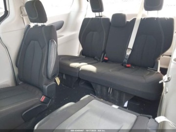 Chrysler Voyager V 2023 Chrysler Voyager 2023 Chrysler Voyager LX FWD 3.6 Benzyna 284KM, zdjęcie 12