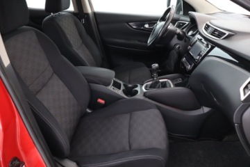 Nissan Qashqai II Crossover 1.2 DIG-T 115KM 2014 Nissan Qashqai 1.2 DIG-T, Serwis ASO, Navi, Klima, zdjęcie 8