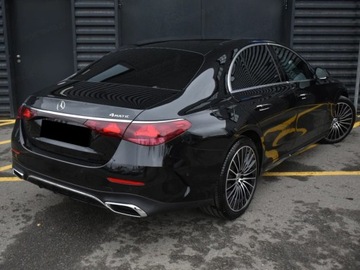 Mercedes Klasa E W214 Sedan 2.0 200 204KM 2025 E Klasa 200 4-Matic AMG 2.0 (204KM) 2025, zdjęcie 2