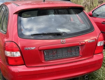 MAZDA 323F BJ VÍKO KUFRU ZADNÍ KOMPLETNÍ