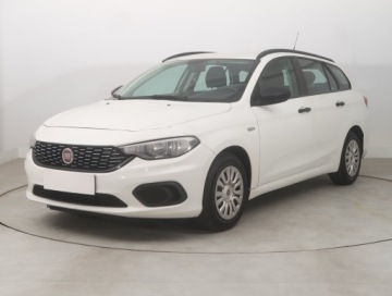 Fiat Tipo II Station Wagon 1.4 95KM 2017 Fiat Tipo 1.4 16V, Salon Polska, GAZ, Klima, zdjęcie 1
