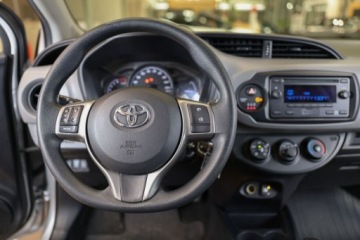 Toyota Yaris III Hatchback 5d Facelifting 2017 1.5 Dual VVT-iE 111KM 2017 Toyota Yaris 1.5 Active 1.5 BenzynaLPG 111KM, zdjęcie 27