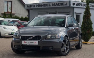Volvo S40 II 2.4 i 140KM 2007