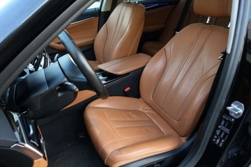 BMW Seria 5 G30-G31 Limuzyna 520d 190KM 2019 BMW Seria 5 Bezwypadek SalonPL xDrive LuxuryLine Tempomat Kamera FV, zdjęcie 8