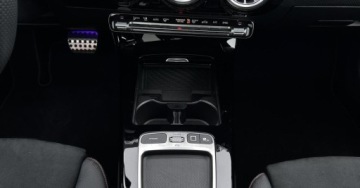 Mercedes CLA C118/X118 Coupe Facelifting 1.3 200 163KM 2025 Mercedes-Benz CLA SalonPL AMG Line Kamera360 Panorama Pamiec foteli Gwaran, zdjęcie 18