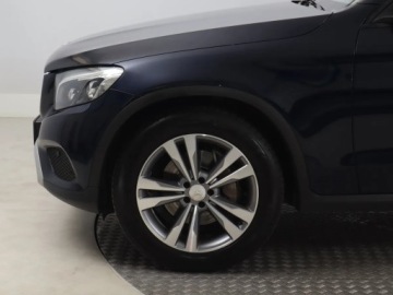 Mercedes GLC C253 SUV 2.0 250 211KM 2017 Mercedes GLC GLC 250 4MATIC, Salon Polska, zdjęcie 14