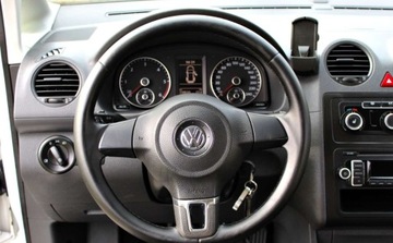 Volkswagen Caddy III Kombi Facelifting 1.6 TDI 102KM 2013 Volkswagen Caddy 1.6d Klimatyzacja Alufelgi Hak Gwarancja 1 rok w cenie, zdjęcie 17