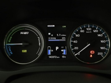 Mitsubishi Outlander III SUV PHEV Facelifting 2017 2.0 203KM 2017 Mitsubishi Outlander PHEV 4x4 automat skóra el., zdjęcie 21