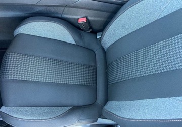 Peugeot 3008 II Crossover 1.6 BlueHDi 120KM 2018 Peugeot 3008 1.6D 120KM AutomF1,PERLA Klimatr.LEDY 2xPDC BluetoothFAKTURAG, zdjęcie 17