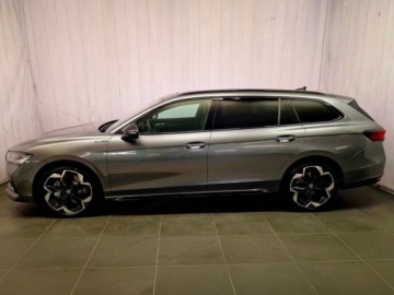 Skoda Superb IV Kombi 2.0 TSI 265KM 2026 SKODA Superb Sportline 2.0 TSI DSG 4x4 Combi 265KM 2026, zdjęcie 1