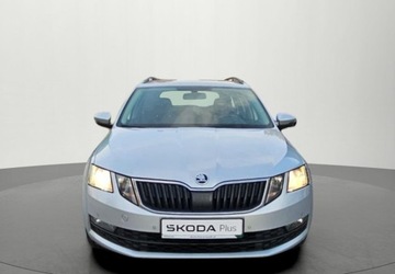 Skoda Octavia III Kombi Facelifting 2.0 TDI 150KM 2020 Skoda Octavia po serwisie - niski spalanie - automatyczna skrzynia - faktu, zdjęcie 6